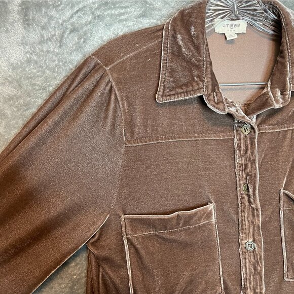 Umgee Women Velvet Soft Heavy Mocha Long Sleeve Collared Button Up Shirt S - Picture 3 of 10